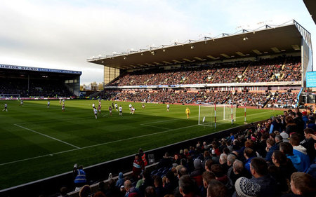 队协作的深 队协作的深